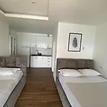 Scorpio 3* Qeparo